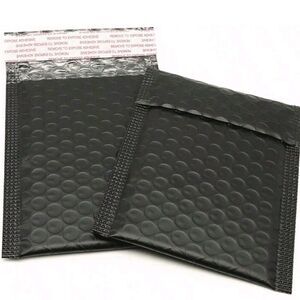 💕5/$18 5 High Quality Black Bubble Envelopes